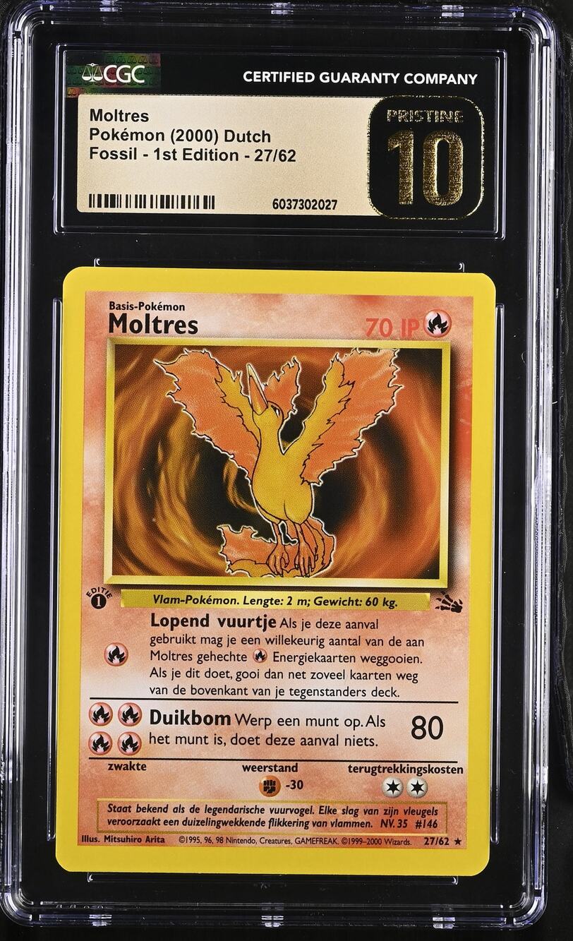 CGC 10 PRISTINE Moltres 1st Edition 27/62 Pokémon 2000 Dutch Fossil (PSA/BGS)